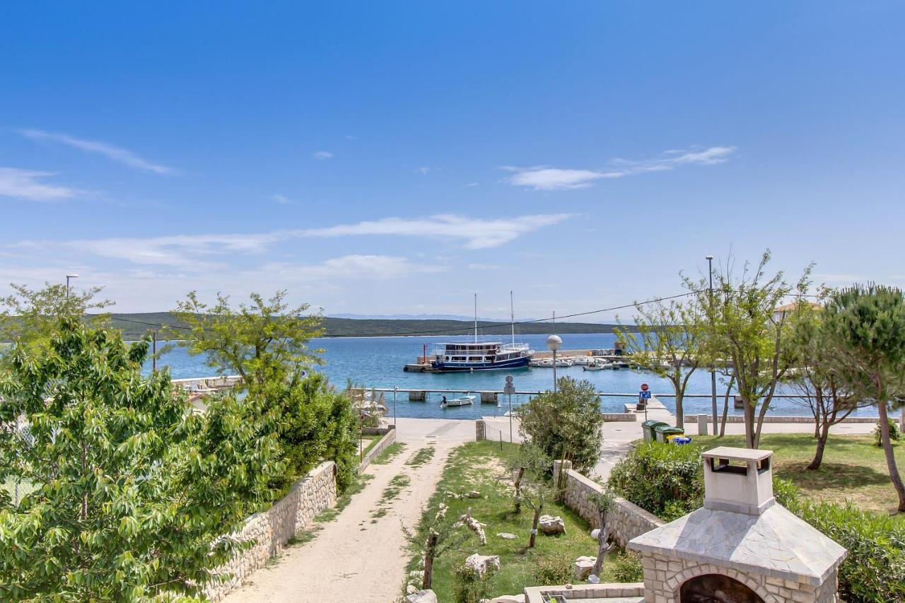 Apartments And Rooms By The Sea Nerezine, Losinj - 11815 Exterior foto