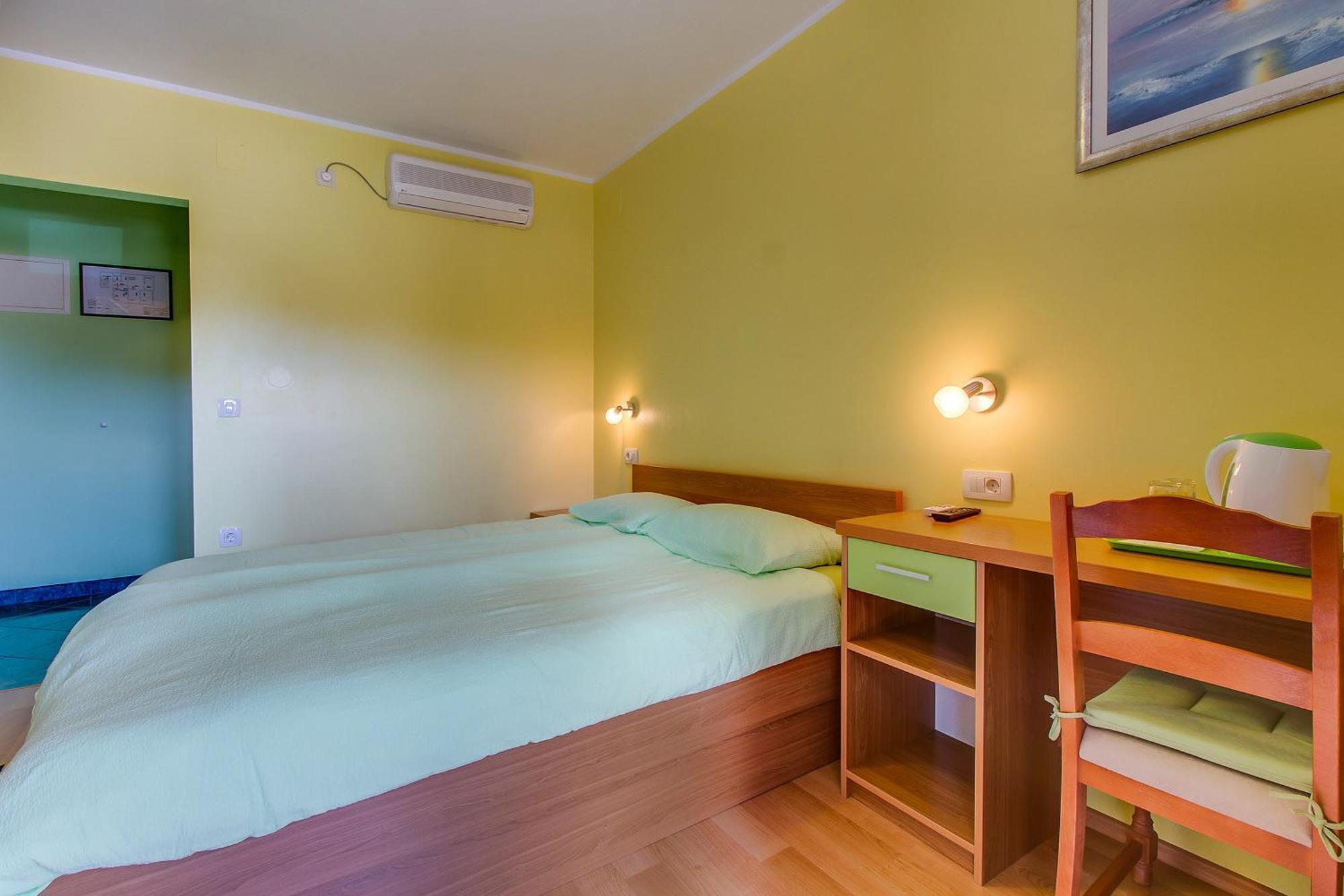 Apartments And Rooms By The Sea Nerezine, Losinj - 11815 Zimmer foto